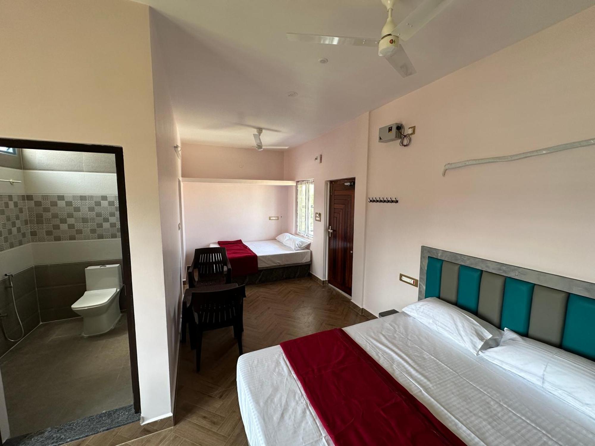 Om Lingeswaran Home Stay Tiruvannāmalai エクステリア 写真