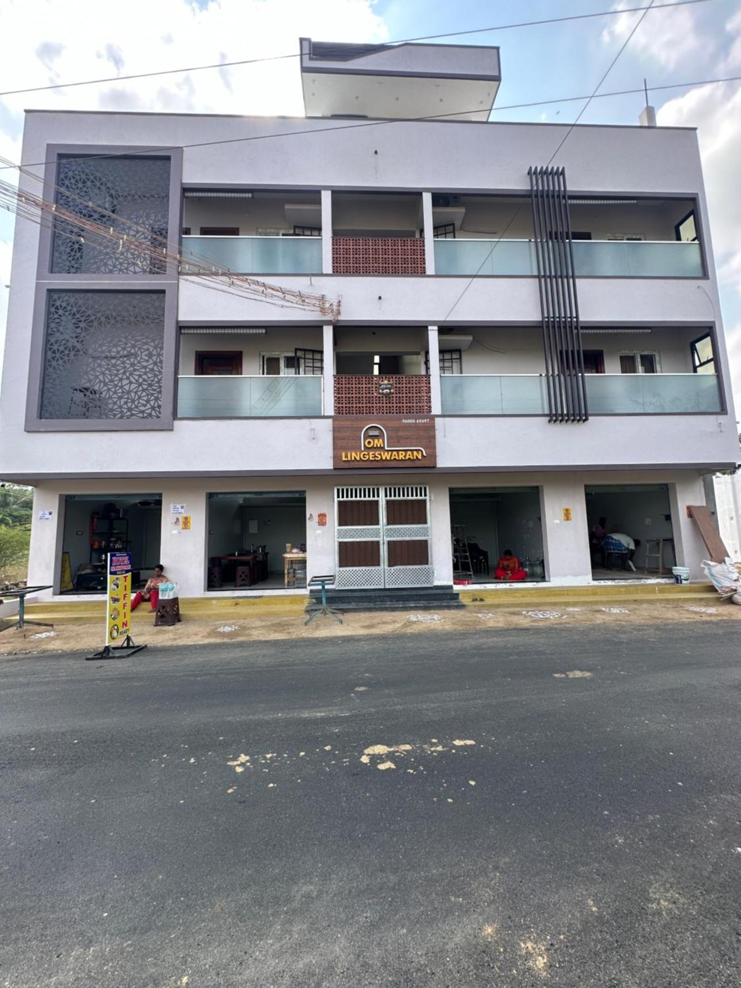 Om Lingeswaran Home Stay Tiruvannāmalai エクステリア 写真